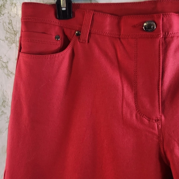 Chico's So Slimming Slim Leg 5 Pocket Red Pants - Picture 3 of 15
